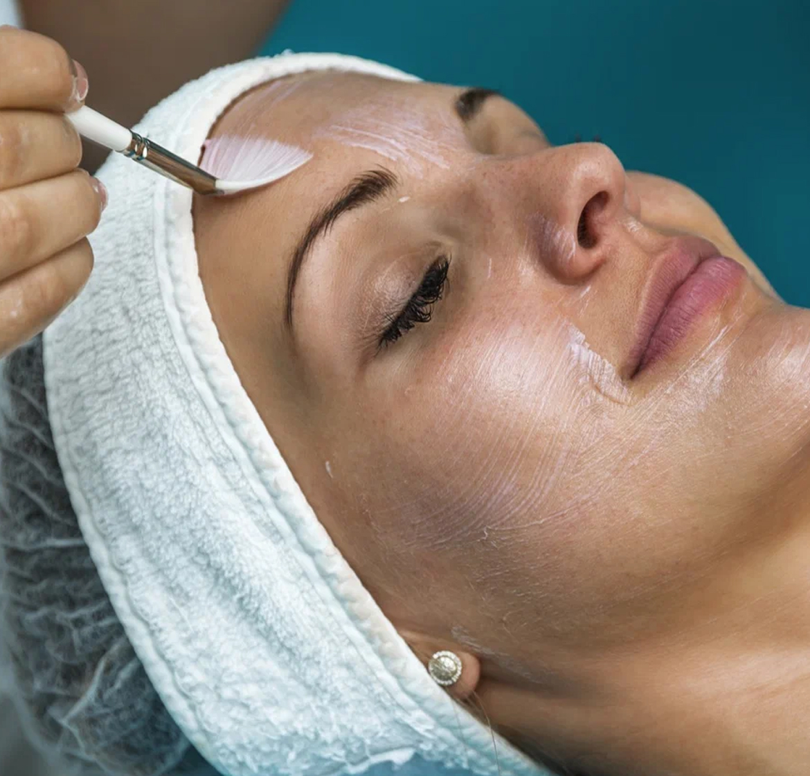 Professional acne treatment solutions by Skinpal dermatologists